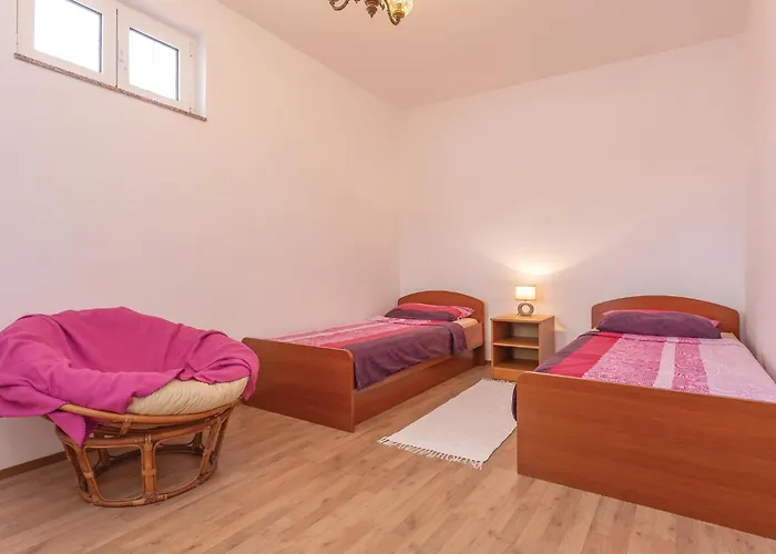 Two-bedroom In Appartamento *